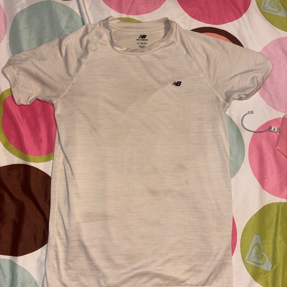 New Balance Women’s Off White Performance Tee